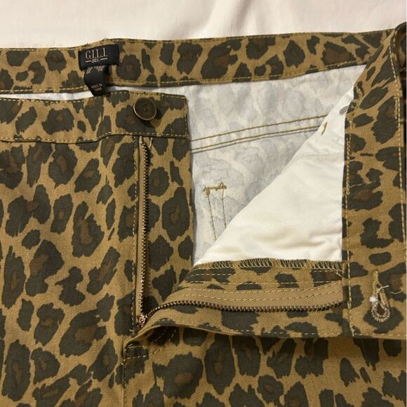 NWOT G.I.L.I. Ankle Pants Dual Stretch Leopard Print Brown Denim size 26W P - Picture 8 of 12